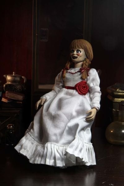 The Conjuring Universe: Annabelle (Clothed)