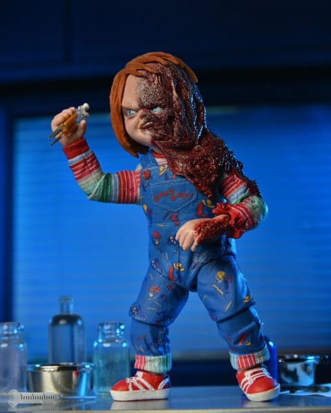 Chucky TV Series - Ultimate Chucky Aksiyon Figürü