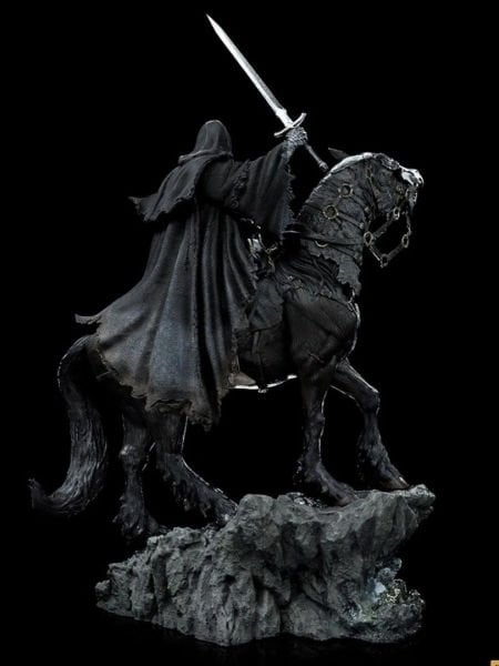 Lord of the Rings - Nazgul on Horse Deluxe 1/10 Art Scale Limited Edition Heykel