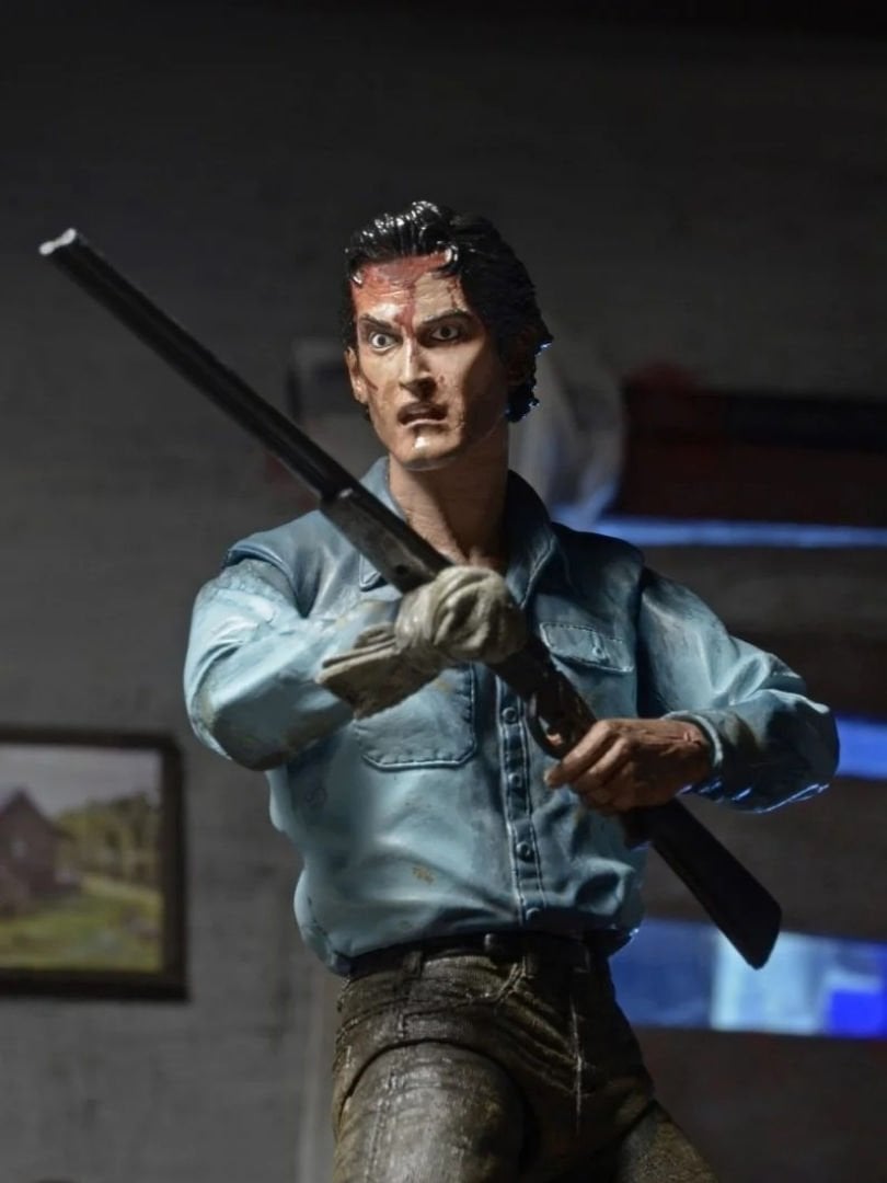 Evil Dead 2 - Ultimate Ash Aksiyon Figürü