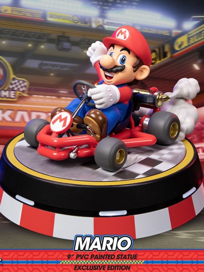 Super Mario: Mario Kart - Mario (Exclusive Edition) Heykel