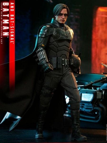The Batman (2022) - The Batman and Bat-Signal 1/6 Scale Koleksiyon Figür Seti