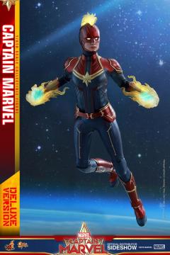 Captain Marvel Deluxe Version Sixth Scale Figure