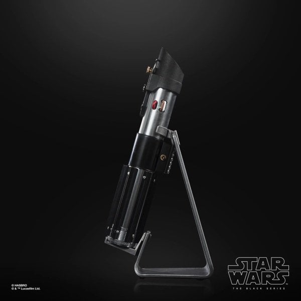 Star Wars The Black Series Darth Vader Force FX Elite Lightsaber (Işın Kılıcı)