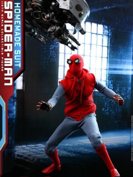 Spider-Man: Far From Home - Spider-Man (Homemade Suit Version) 1/6 Scale Koleksiyon Figürü