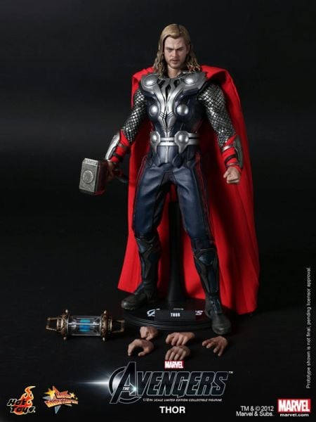 The Avengers - Thor 1/6 Scale Limited Edition Koleksiyon Figürü