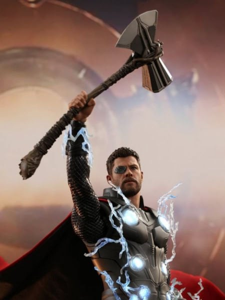 Avengers: Infinity War - Thor 1/6 Scale Koleksiyon Figürü