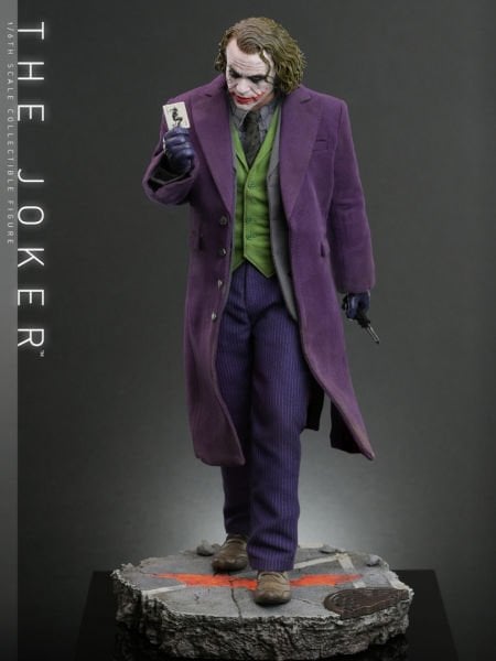 Batman: The Dark Knight - The Joker Deluxe 1/6 Scale Koleksiyon Figürü