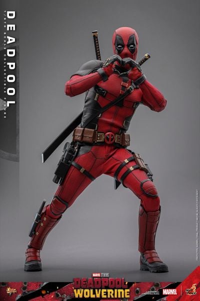 Deadpool & Wolverine - Deadpool 1/6 Scale Koleksiyon Figürü