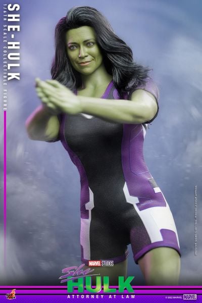 She-Hulk: Attorney At Law - She-Hulk 1/6 Scale Koleksiyon Figürü