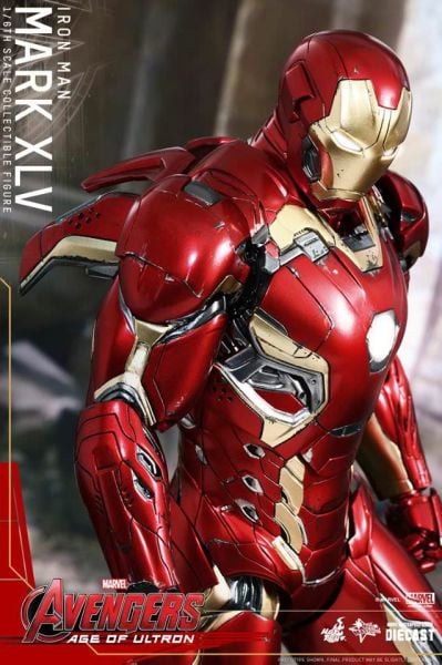 Avengers: Age of Ultron - Iron Man Mark XLV 1/6 Scale Diecast Koleksiyon Figürü