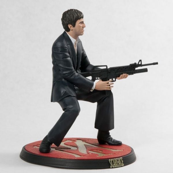 Scarface - Tony Montana ''Say Hello To My Little Friend'' Heykel