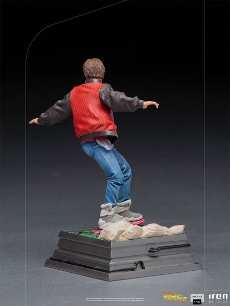 Back To The Future 2 - Marty McFly on Hoverboard 1/10 Art Scale Limited Edition Heykel