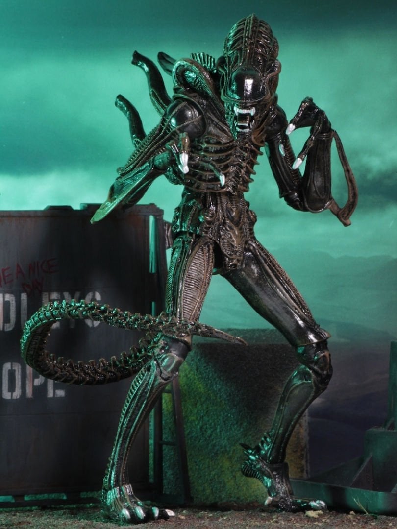 Aliens - Ultimate Aliens Warrior (1986) Aksiyon Figürü (Kahverengi)