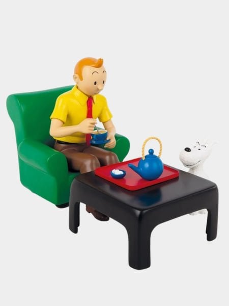 Tintin - Tintin Having Tea (Tintin Prenant le Thé) Resin Heykel