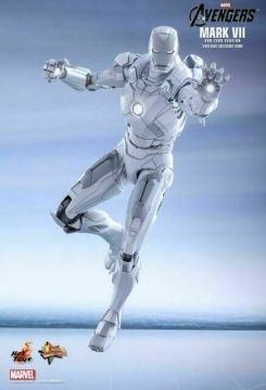 The Avengers - Iron Man Mark VII (Sub-Zero Version) 1/6 Scale Koleksiyon Figürü
