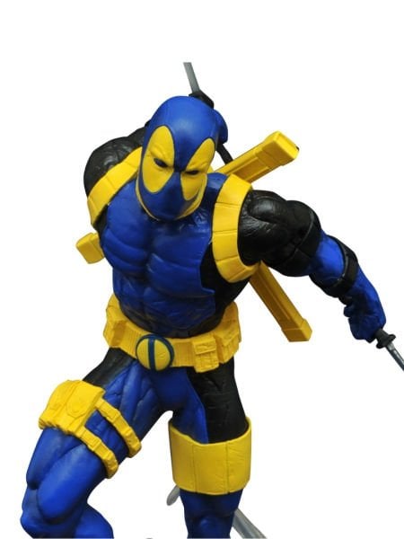 Marvel Gallery: Deadpool (Blue X-Men Costume) Heykel