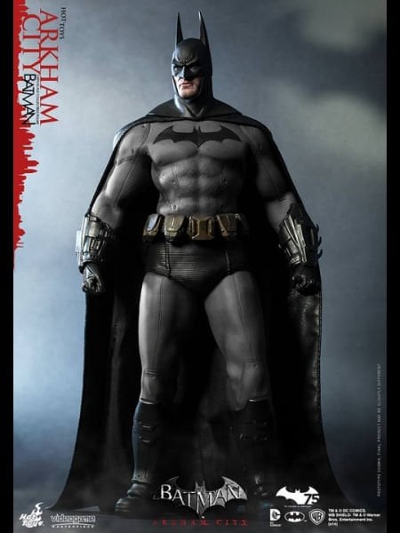 Batman: Arkham City - Batman 1/6 Scale Koleksiyon Figürü