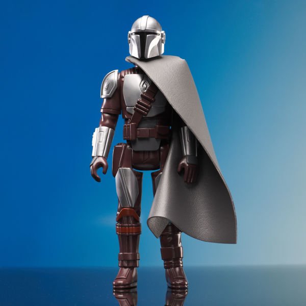 Star Wars: The Mandalorian - The Mandalorian (Beskar) Concept Jumbo Figür