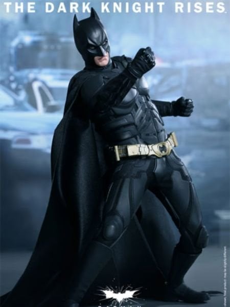 Batman: The Dark Knight Rises - Batman / Bruce Wayne 1/6 Scale Koleksiyon Figürü