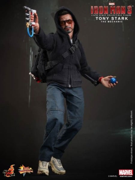 Iron Man 3 - Tony Stark (The Mechanic) 1/6 Scale Limited Edition Koleksiyon Figürü