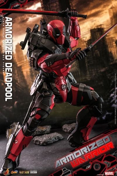 Marvel Comics - Armorized Deadpool 1/6 Scale Koleksiyon Figürü