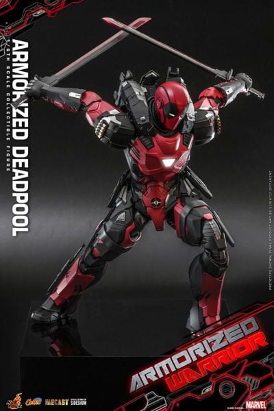 Marvel Comics - Armorized Deadpool 1/6 Scale Koleksiyon Figürü