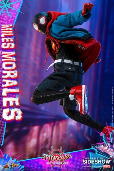 Spider-Man: Into the Spider-Verse - Miles Morales 1/6 Scale Koleksiyon Figürü