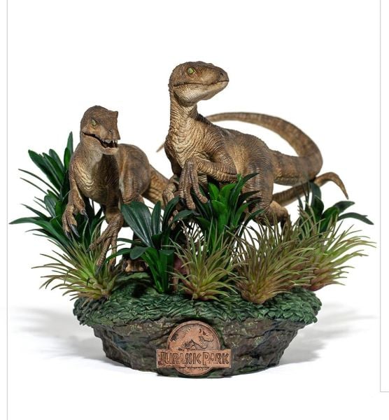 Jurassic Park - Just The Two Raptors 1/10 Deluxe Art Scale Limited Edition Heykel