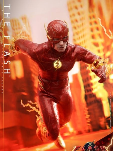 The Flash – The Flash 1/6 Scale Koleksiyon Figürü