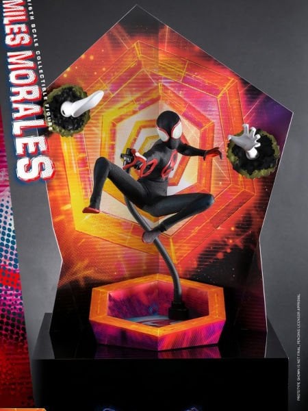 Spider-Man: Across the Spider-Verse - Miles Morales 1/6 Scale Koleksiyon Figürü