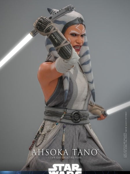 Star Wars : Ahsoka – Ahsoka Tano 1/6 Scale Koleksiyon Figürü