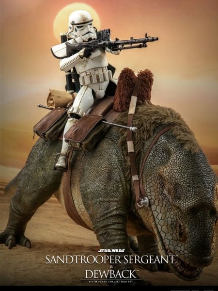 Star Wars: A New Hope - Sandtrooper Sergeant & Dewback 1/6 Scale Koleksiyon Figür Seti