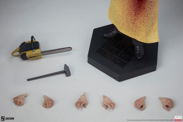 The Texas Chain Saw Massacre (1974) - Leatherface (Killing Mask) 1/6 Scale Figure