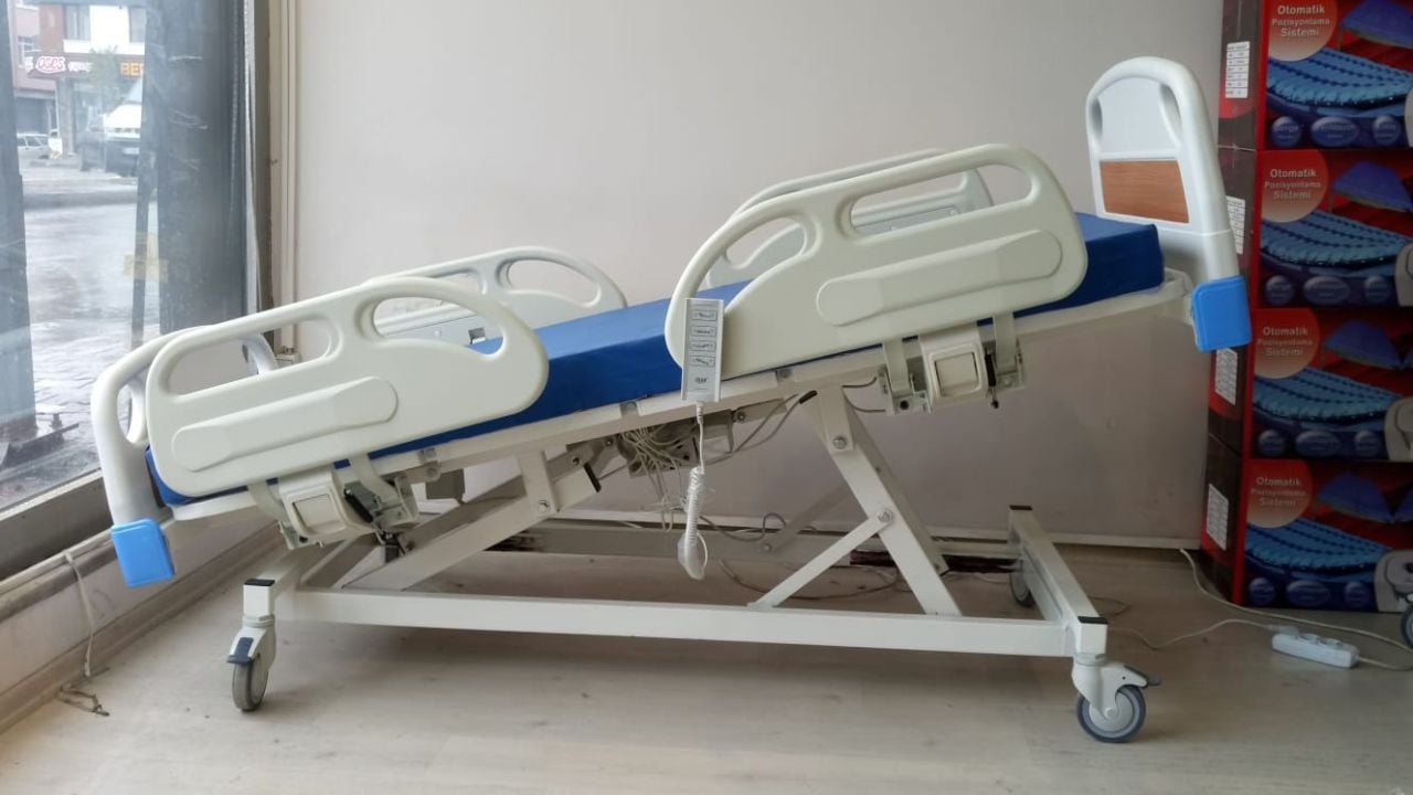 Full Abs 4 Motorlu Hasta Karyolası